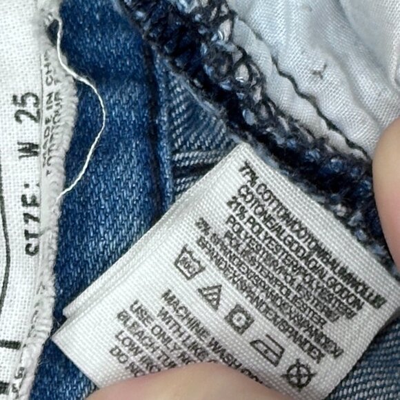 Free People Skinny Jeans with Zipper Hems Medium Wash Size 25 - Picture 5 of 10